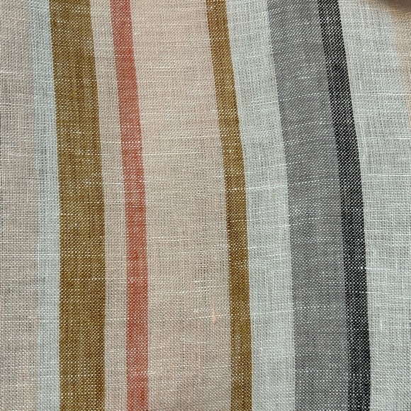 Garnet Hill 100% linen button up shirt - Picture 6 of 8